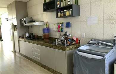 Imagem 9: Vendo casa Jardim Santa Amalia com 4qtos sendo 2suites 400mil aceita financiamento .