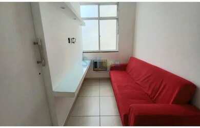 Imagem 3: Apartamento reformado 02 quartos semi mobiliado