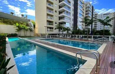 Imagem: O apartamento possui 3 Dormitórios, 5 Banheiros, 3 Vagas na