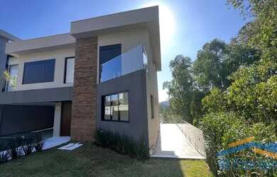 Imagem 2: Linda Casa de Condomínio 354m² - Residencial Itahyê Santana de Parnaíba