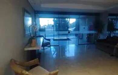 Imagem: O apartamento possui 3 Dormitórios, 3 Banheiros, 4 Vagas na