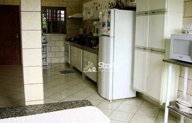 Imagem 2: Sobrado/terreno à venda com ponto comercial, aptos e outro estilo kitnet,...