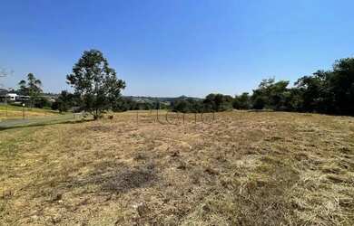 Imagem: O terreno à venda possui 2160000m² de Área e está localizado