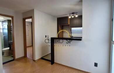 Imagem: O apartamento possui 2 Dormitórios, 1 Banheiro, 1 Vaga na garagem