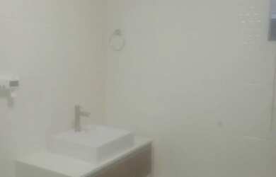 Imagem 16: ALUGA-SE CASA. Ar-condicionado, 100m² de Área, 2 Banheirose3 Dormitórios