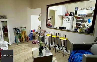 Imagem 1: Apartamento Térreo 2 quartos com vaga à venda na Rua Barbedo, Menino Deus