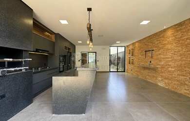 Imagem 8: Quinta do Lago. Piscina, Churrasqueira, VarandaeÁrea de serviço