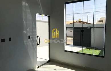 Imagem: A casa à venda possui 3 Dormitórios, 2 Banheiros, 2 Vagas