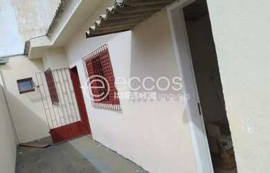 Imagem 11: Casa para aluguel, 2 quartos, 1 suíte, 2 vagas, Custódio Pereira - Uberlândia/MG