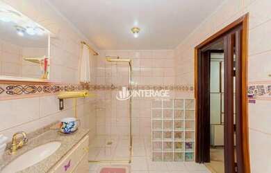 Imagem 11: Casa com 3 Quartos à venda, 225 m² por R$ 1.050.000 - Santa Felicidade...