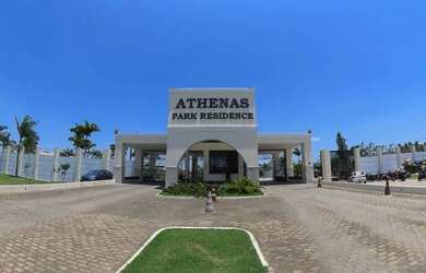 Imagem: O terreno possui 600m² de Área e está localizado em Parque