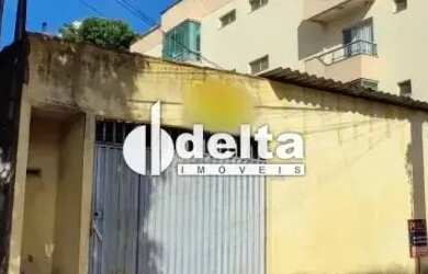 Imagem 2: Terreno disponível para venda no bairro Santa Mônica em Uberlândia-MG