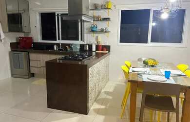 Imagem 12: Vendo Sobrado com 4 suítes com piscina e área gourmet mobiliado