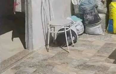 Imagem: A casa possui 2 Dormitórios, 1 Banheiro e 1 Vaga na garagem