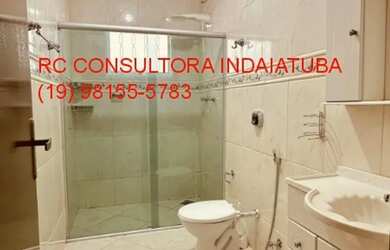 Imagem: A casa possui 2 Dormitórios, 2 Banheiros, 2 Vagas na garagem