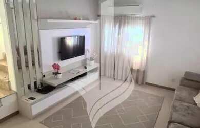 Imagem: A casa possui 3 Dormitórios, 3 Banheiros, 3 Vagas na garagem