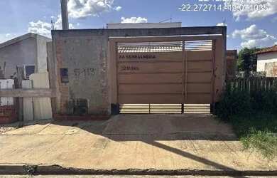 Imagem: A casa possui 2 Dormitórios, 1 Banheiro, 38m² de Área e