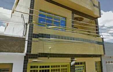 Imagem: A casa para alugar e está localizado em Afogados da Ingazeira