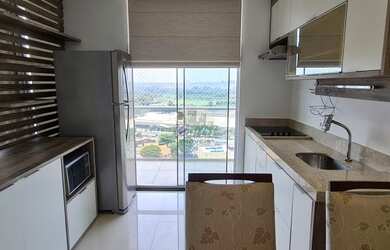 Imagem: O apartamento possui 1 Dormitório, 1 Banheiro, 1 Vaga na garagem