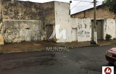 Imagem: O depósito possui 5 Vagas na garagem, 600m² de Área e está