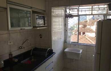 Imagem 4: Living Amplo a 2 Quadras da Praia no Gonzaguinha, São Vicente