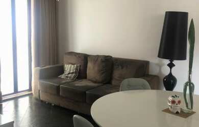 Imagem: O apartamento e possui 2 Dormitórios, Suítes, 1 Banheiro