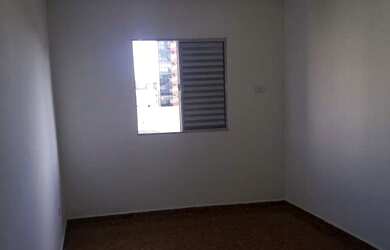 Imagem: O apartamento possui 1 Dormitório, 1 Banheiro, 45m² de Área