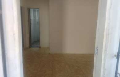 Imagem: O apartamento à venda possui 2 Dormitórios, 1 Banheiro e 1