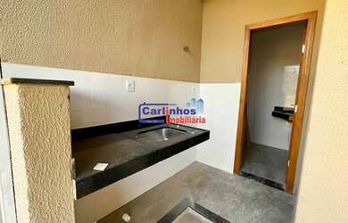 Imagem 14: Casa Padrão. Piscina, 140m² de Área, 2 Vagas na garageme3 Dormitórios