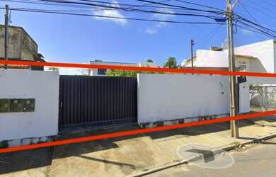 Imagem: O terreno possui 642m² de Área e está localizado em Coroa