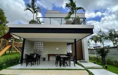 Imagem: A casa em condomínio possui 4 Dormitórios, 4 Banheiros, 2