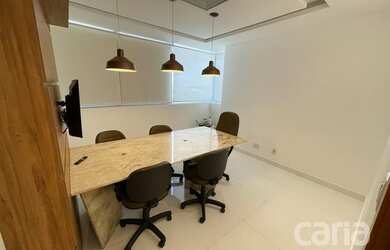 Imagem: O depósito possui 1 Vaga na garagem, 33m² de Área e está