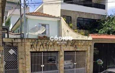 Imagem: A casa possui 1 Dormitório, 1 Banheiro, 1 Vaga na garagem