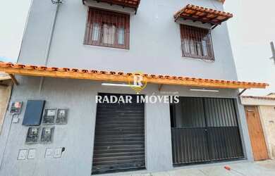 Imagem: A casa possui 2 Dormitórios, 2 Banheiros, 1 Vaga na garagem