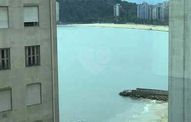 Imagem: O apartamento possui 3 Dormitórios, 5 Banheiros, 2 Vagas na