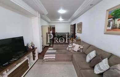 Imagem: O apartamento possui 4 Dormitórios, 2 Banheiros, 2 Vagas na