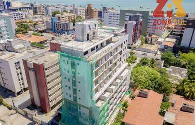 Imagem: O apartamento possui 1 Dormitório, 1 Banheiro, 2 Vagas na garagem