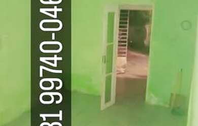 Imagem: A casa possui 2 Dormitórios, 1 Banheiro e 1 Vaga na garagem