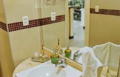 Imagem 13: Passarinhos confortável duplex 450m2, 3 suítes + casa de hóspedes + terreno de esquina