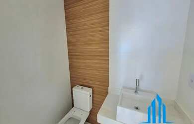 Imagem 8: Apartamento para venda possui 215 metros quadrados com 4 quartos em Centro...