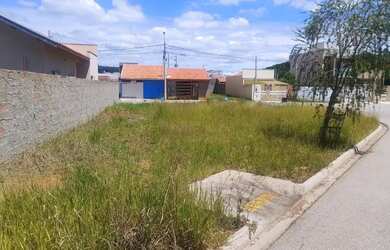 Imagem: O terreno possui 270m² de Área e Imóvel novo e está localizado