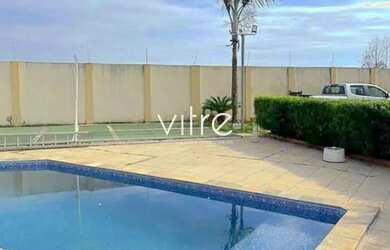 Imagem: O apartamento possui 2 Dormitórios, 2 Banheiros, 2 Vagas na