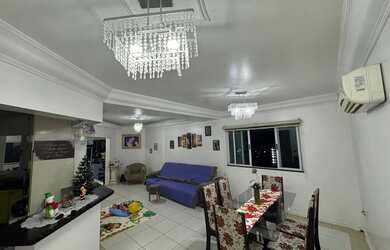 Imagem: O apartamento possui 1 Dormitório, 2 Banheiros, 1 Vaga na garagem