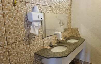 Imagem 9: Salão Comercial para festas, contando com 740m², à venda no Centro de Mogi das Cruzes - SP