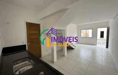 Imagem: A casa em condomínio possui 2 Dormitórios, 2 Banheiros, 2