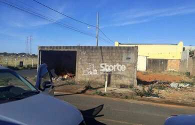 Imagem 2: Terreno de esquina à venda, 274,38m² por R$ 160.000 - Jardim Sucupira...