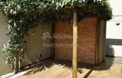 Imagem 5: Quinta do Lago. Piscina, Churrasqueira, VarandaeÁrea de serviço