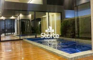 Imagem: A casa em condomínio possui 3 Dormitórios, 4 Banheiros, 2