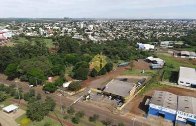 Imagem: O terreno possui 17812m² de Área e está localizado em Alto