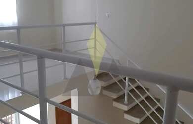 Imagem: A casa em condomínio possui 3 Dormitórios, 3 Banheiros, 4